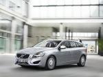 Volvo V60 Plug-in Hybrid 2011 года